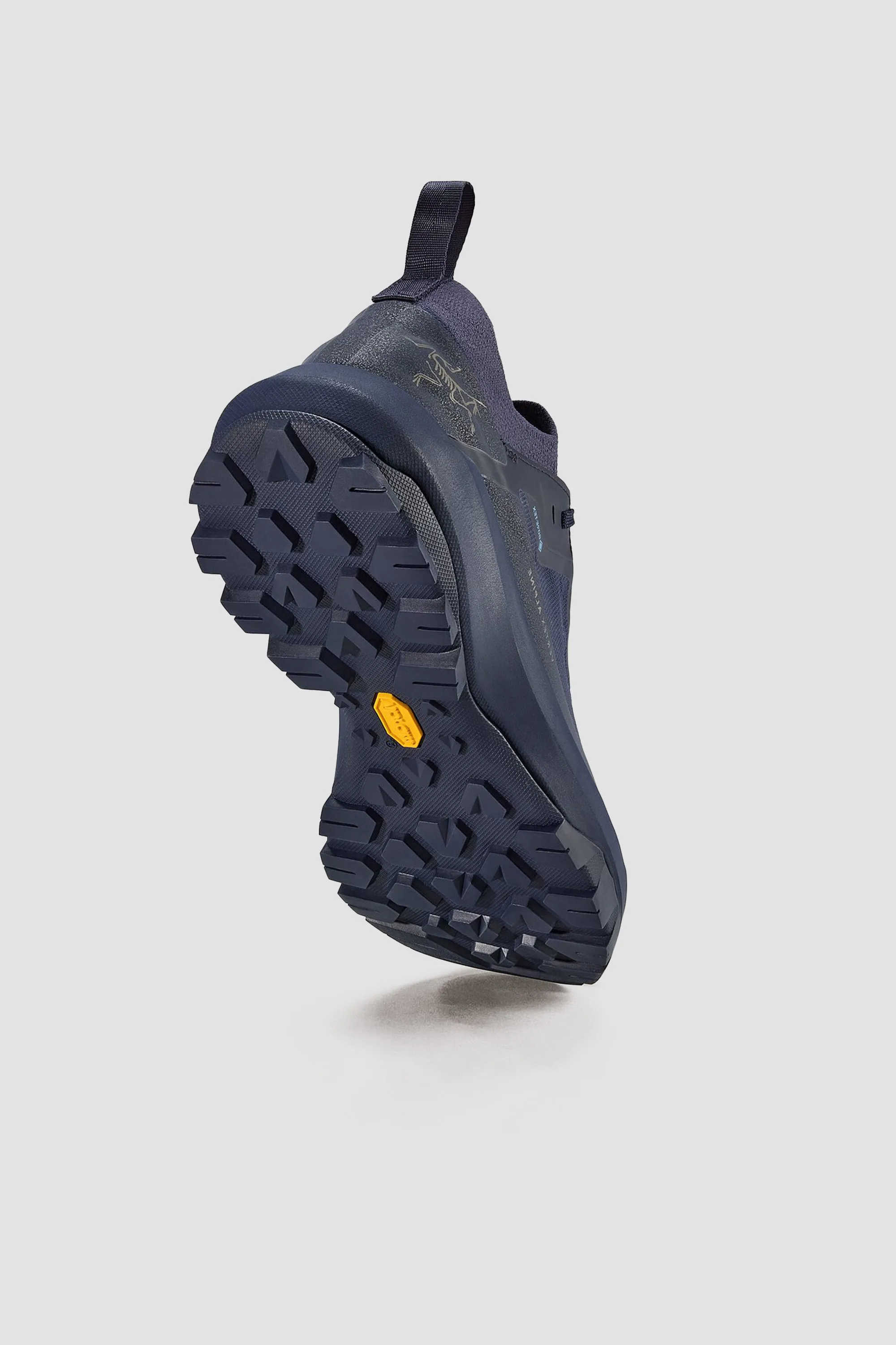 Arcteryx Mens Vertex Alpine GTX Hiking Shoes - Black Sapphire/Black Sapphire