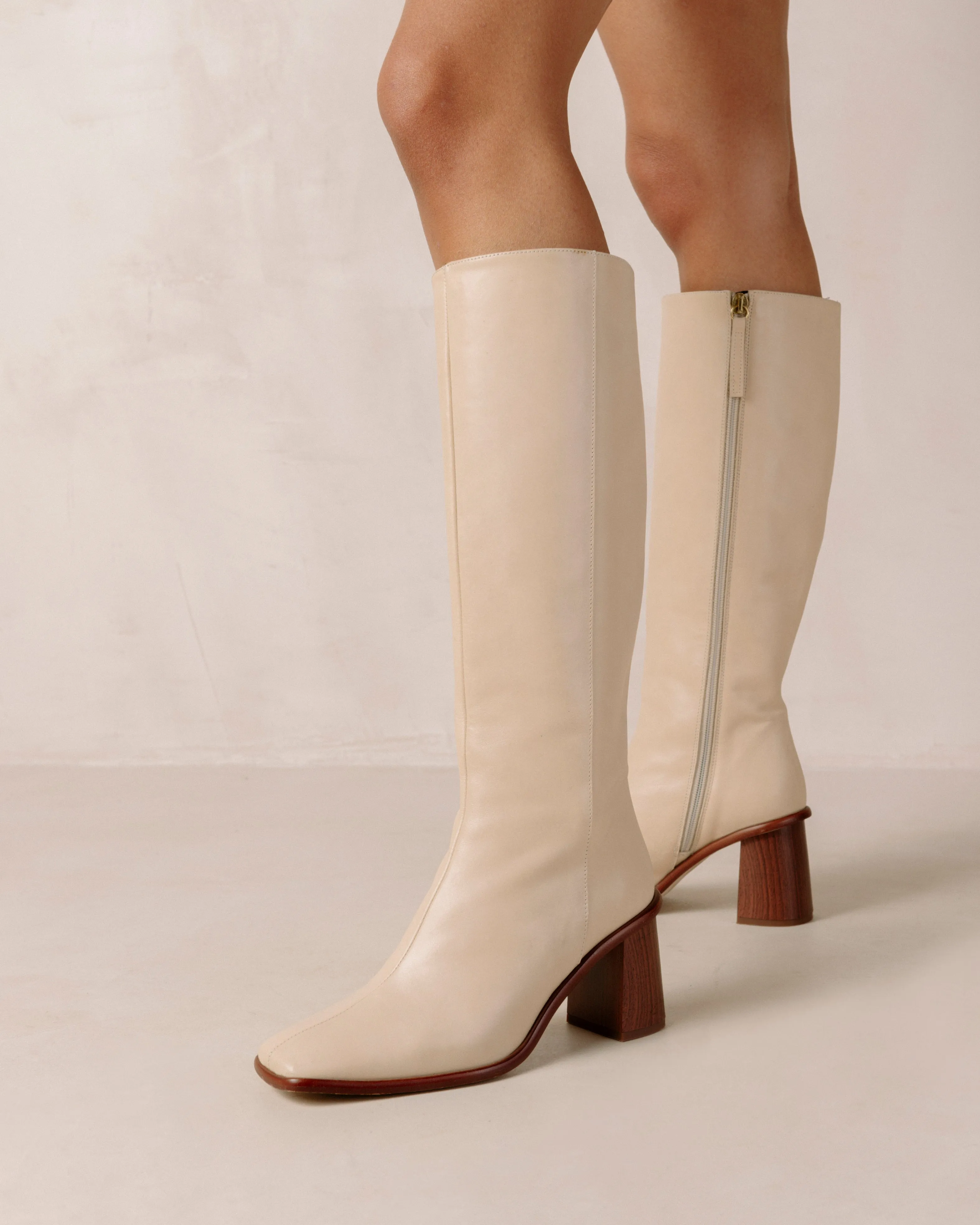 East Cream Leather Boots